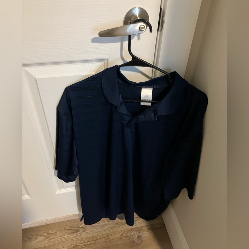 Men’s adidas dress shirt size XL great condition